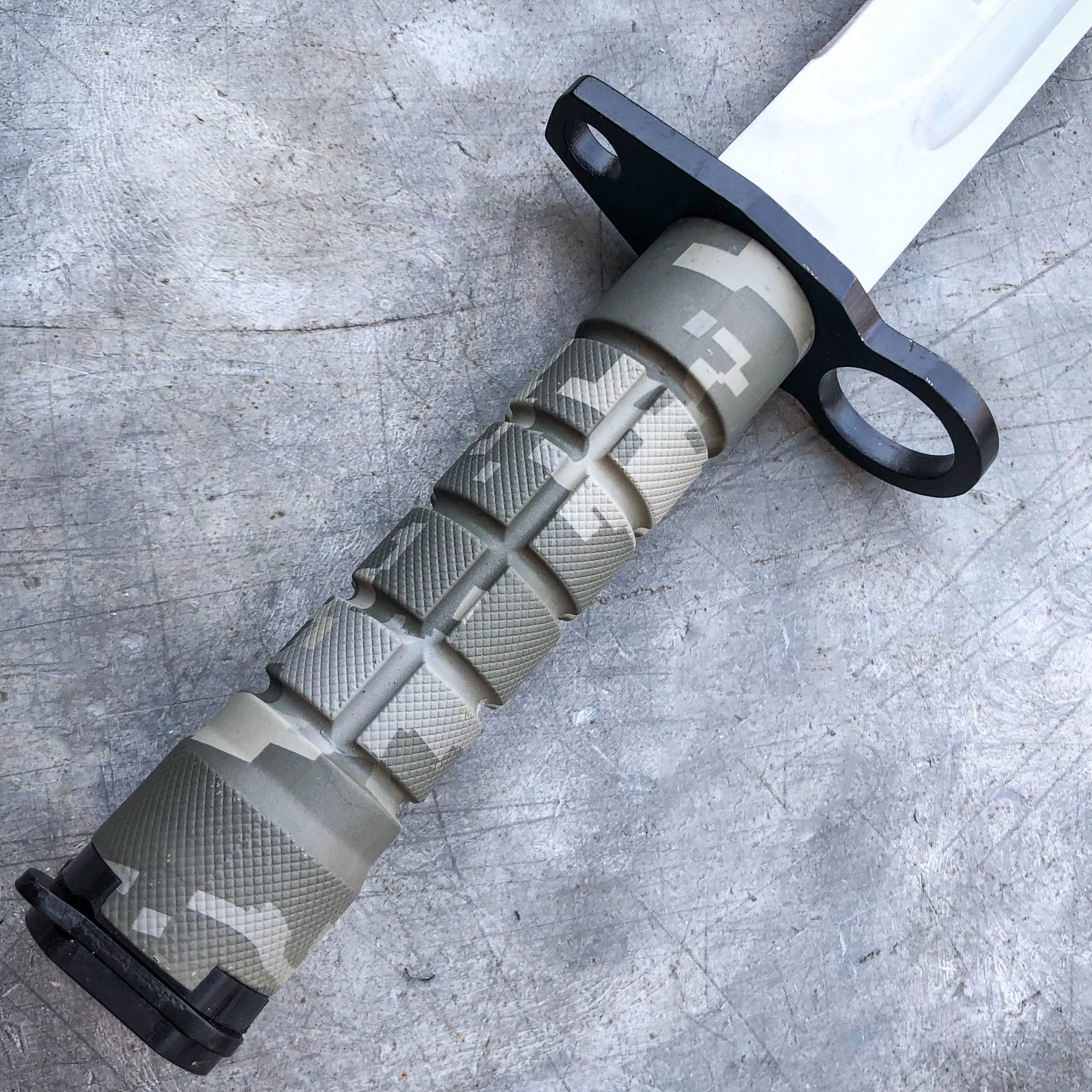 13.5" Military Survival Fixed Blade Bayonet