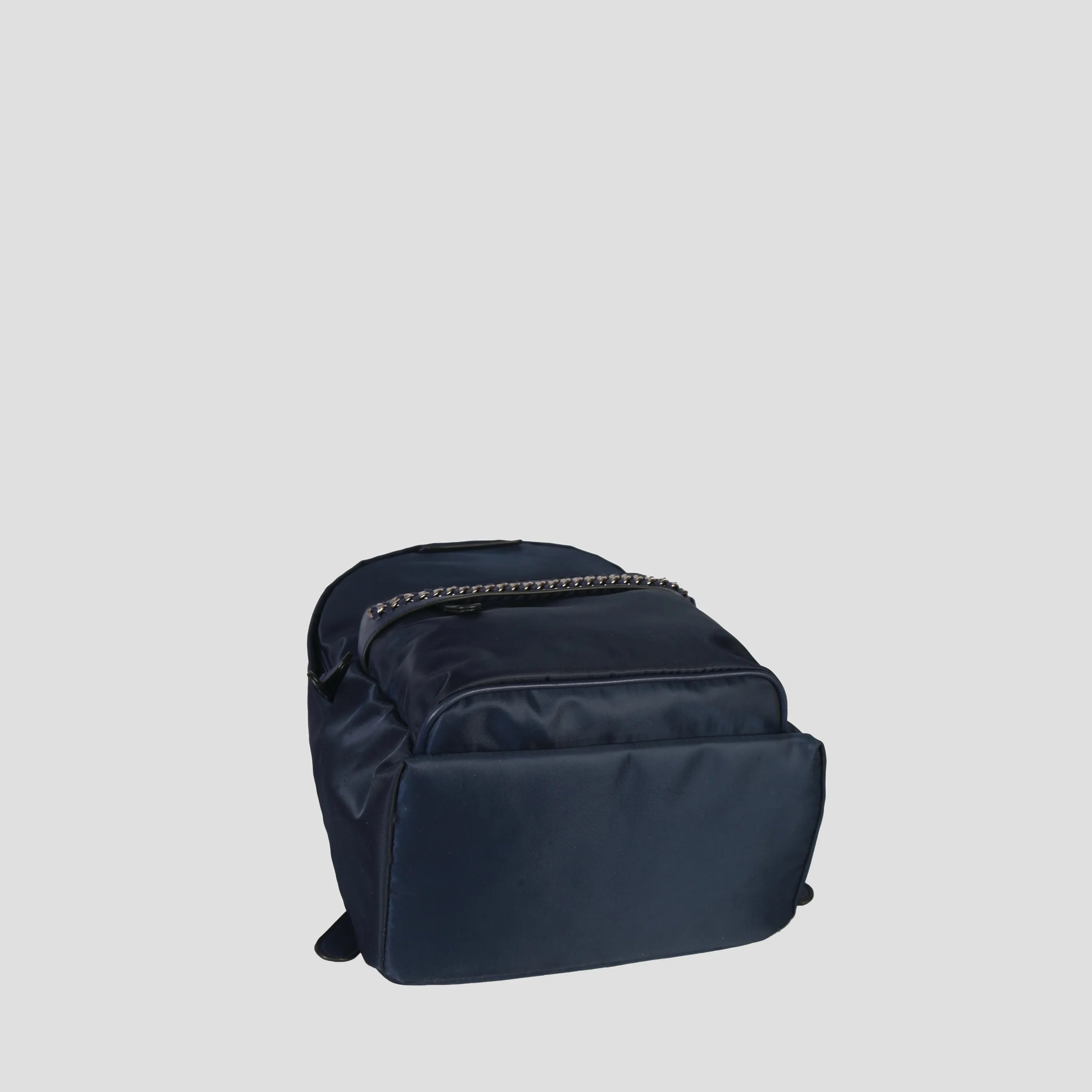 Backpack With Chain Decoration Large Lightweight Backpack