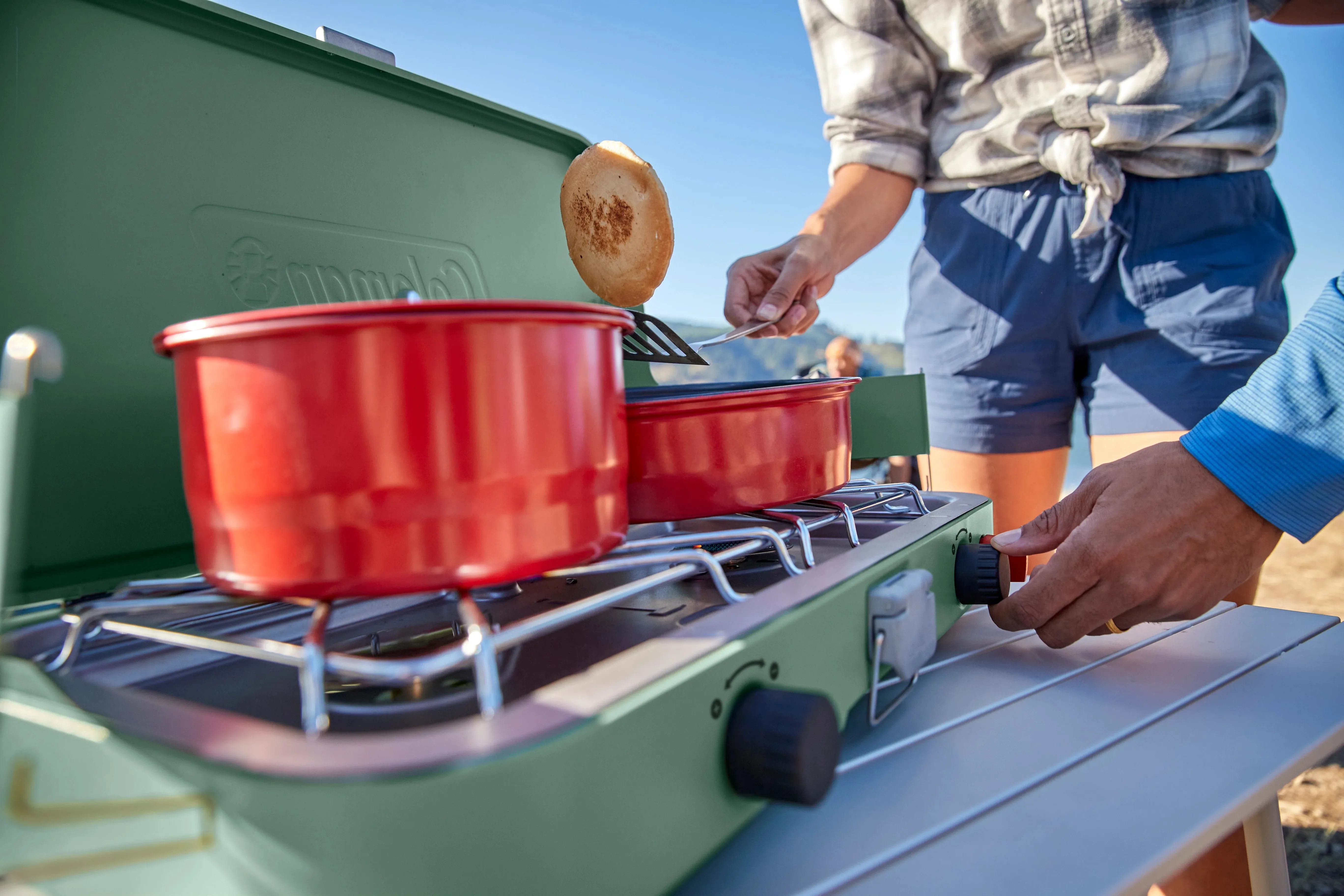 Coleman Cascade 222 2 Burner Camping Stove