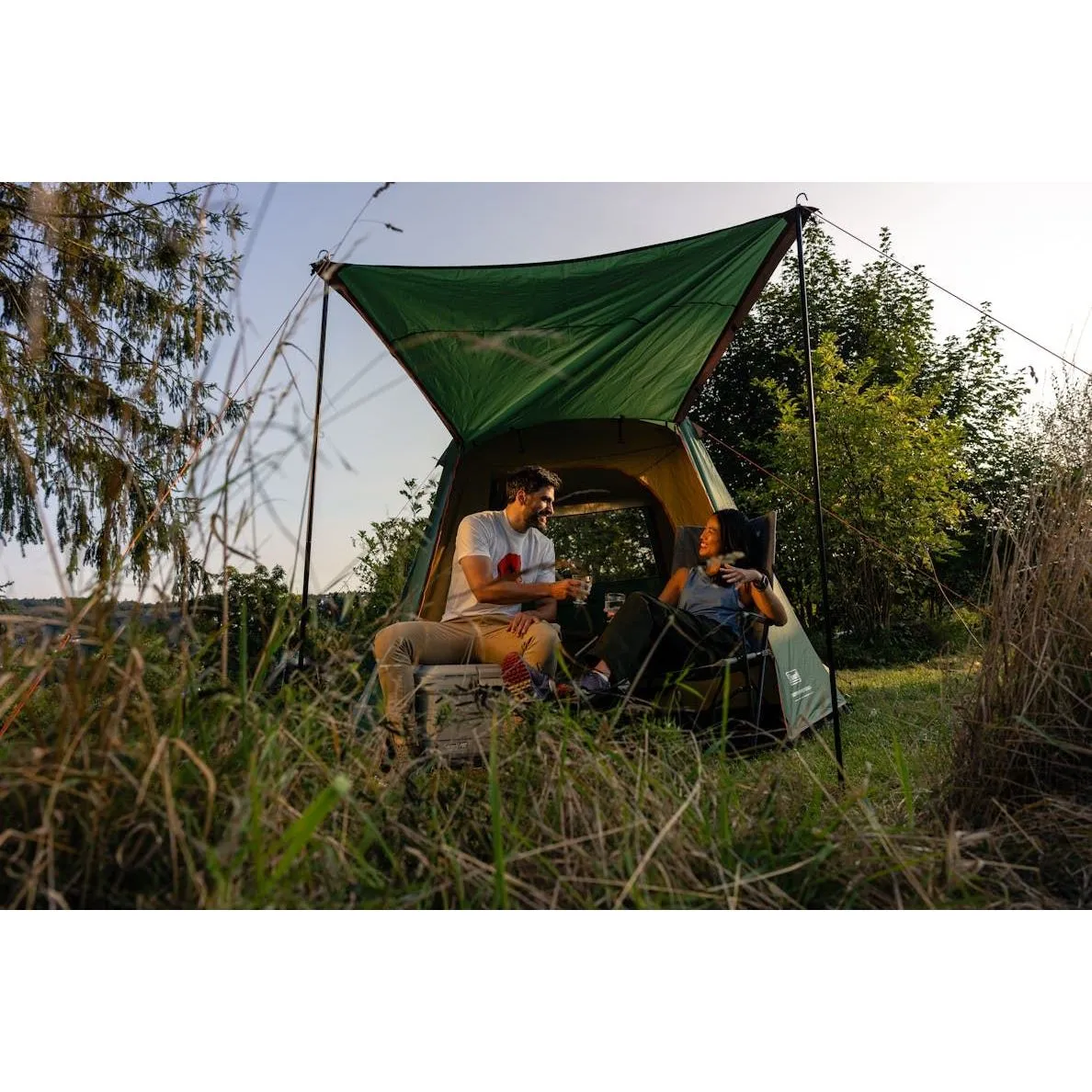 Coleman FastPitch Forest Lodge 4 Tent 4 Berth Tent