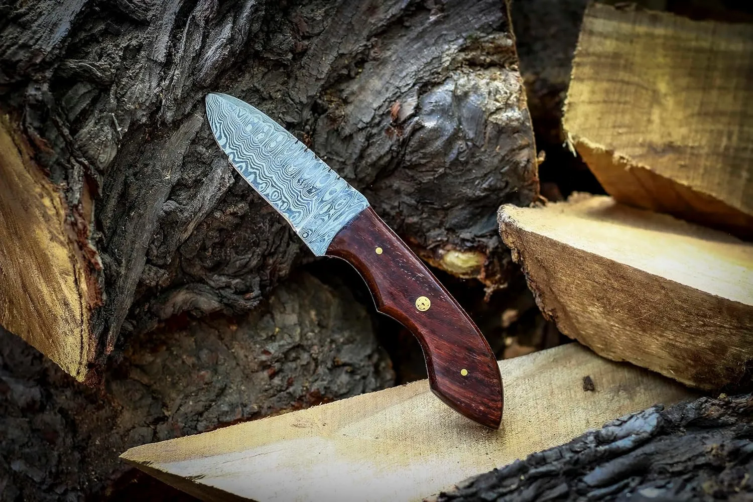 Custom Handmade Damascus Steel Hunting Skinning Knife With Leather Sheath-Edc Fixed Blade Deer Hunting Knives for men- Survival Belt Knife For Outdoor Camping
