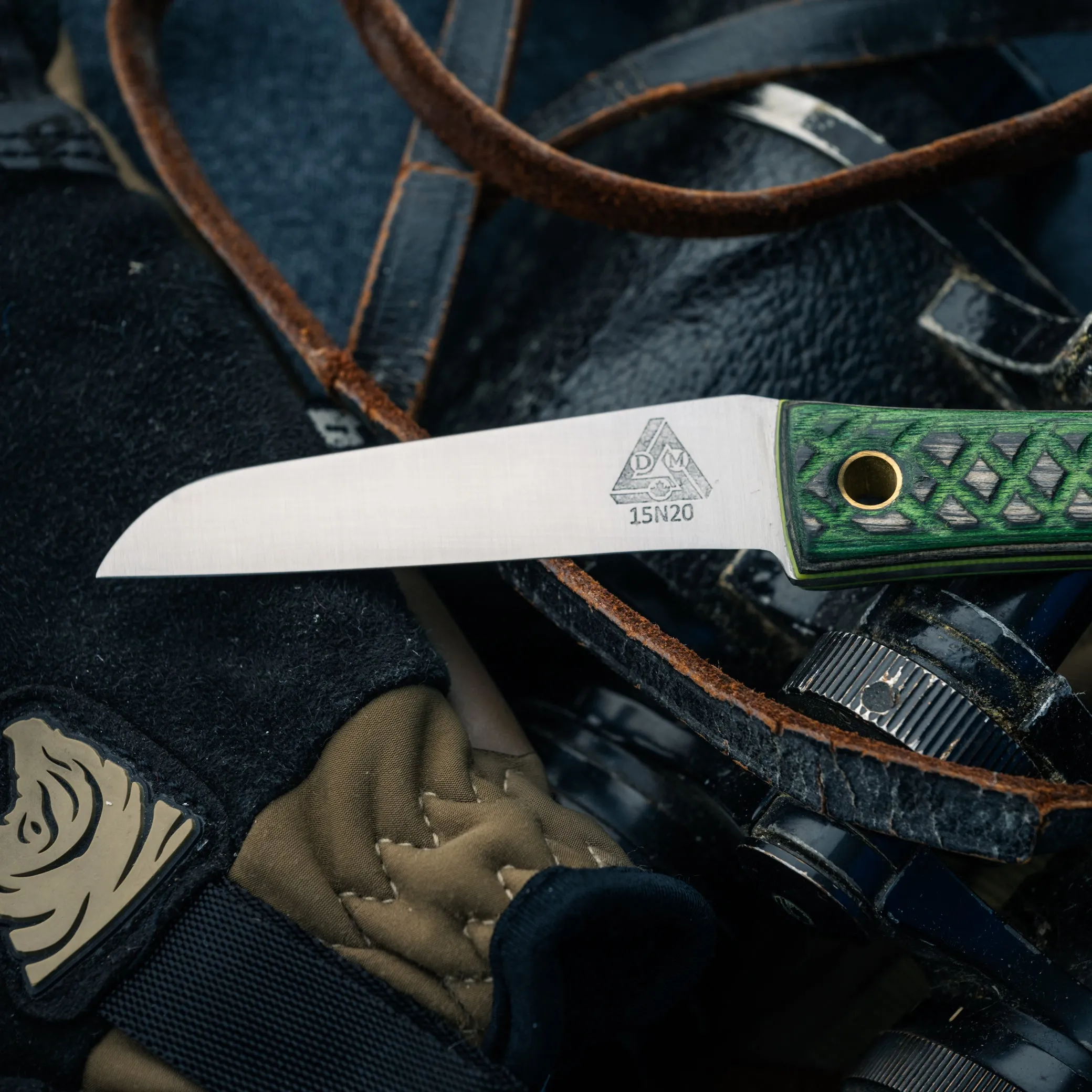 David Mary Sheepsfoot Neck Knife