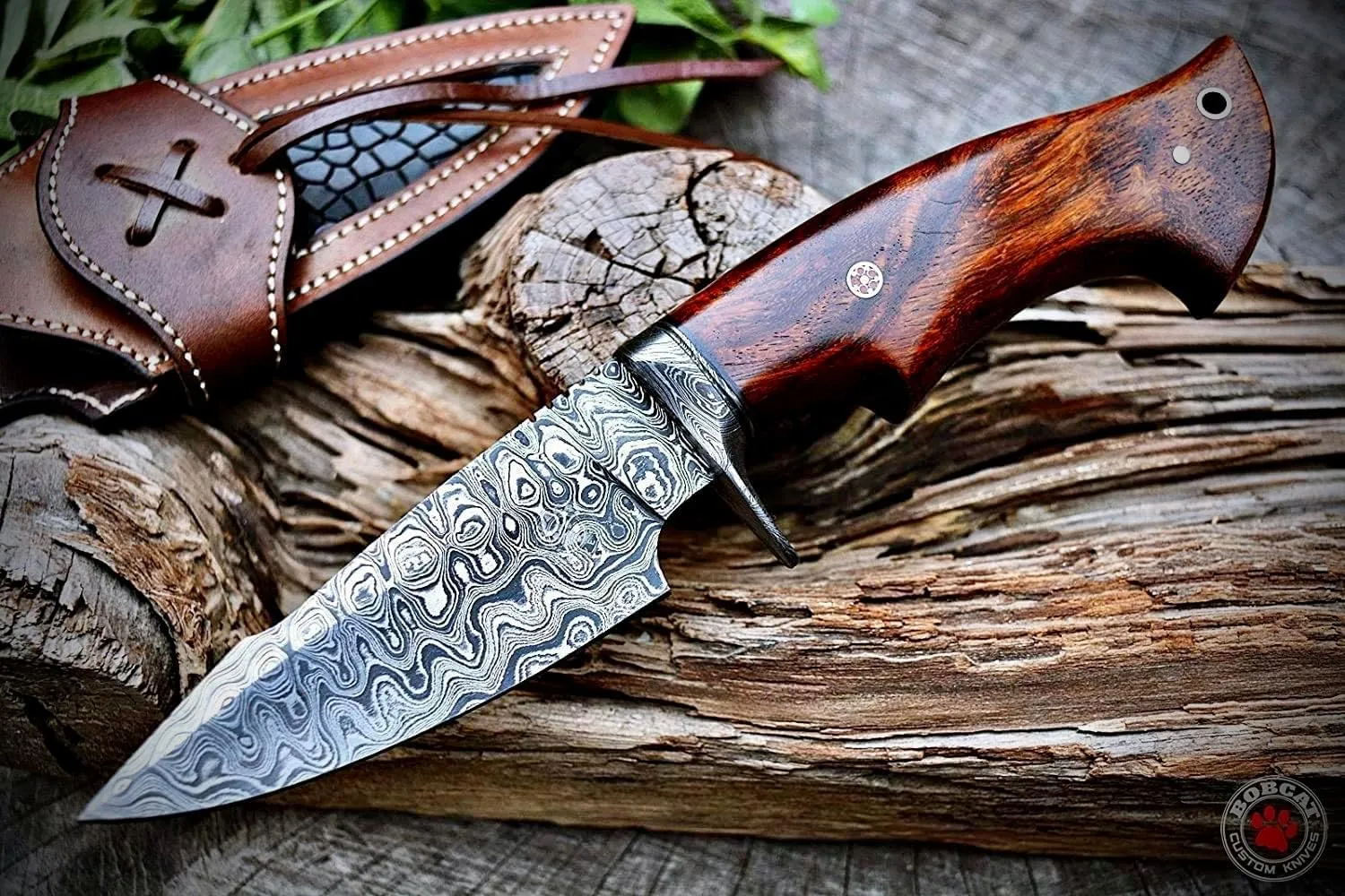 (Hawk cutlery) Royal Damascus Handmade Hunting Knife for Skinning, Camping, Outdoor Fixed blade knife with Leather Sheath.