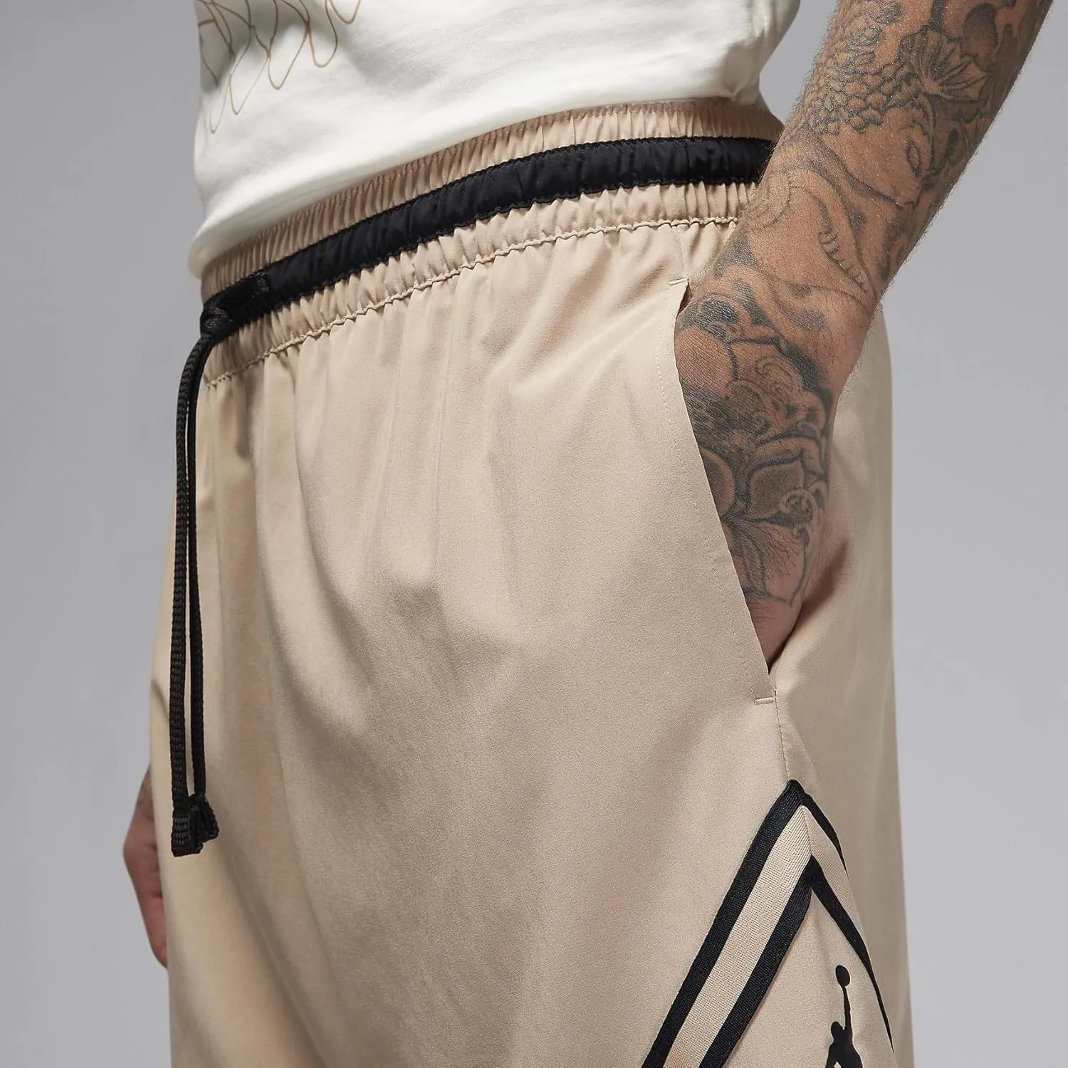 Jordan Dri-FIT Sport Men's Woven Diamond Shorts (Black/White/Dark Shadow/White, FB7580-010)