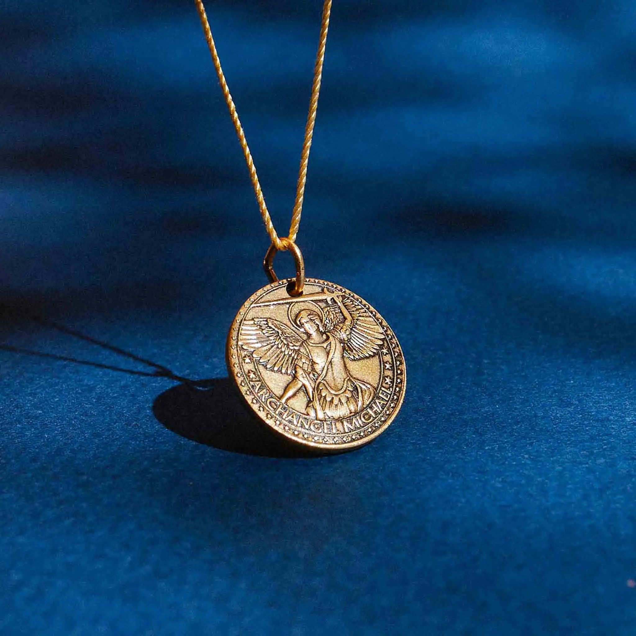 Mother Mary   Archangel Michael Protection Chain Necklace
