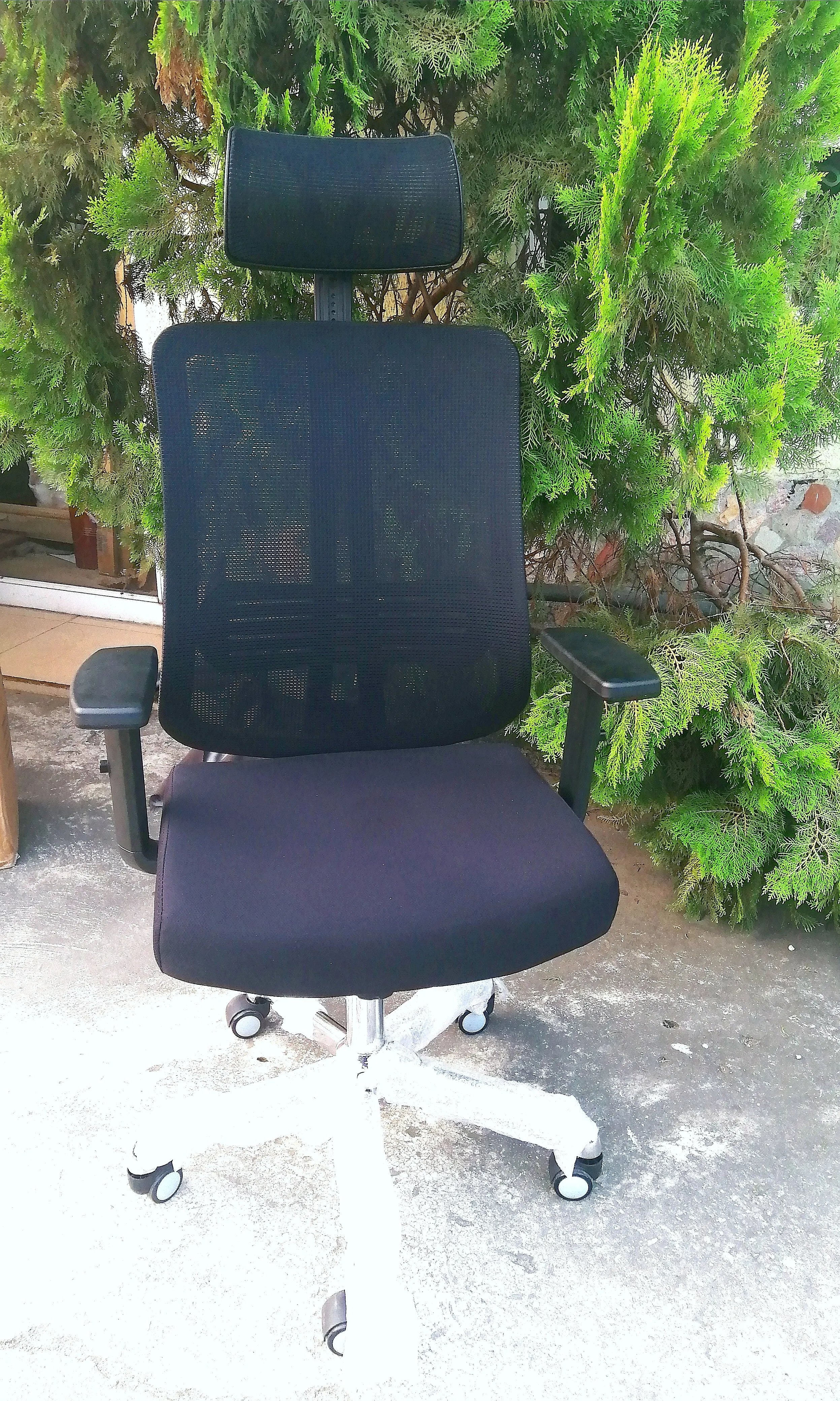 My-Home Adjustable arm Executive Chair