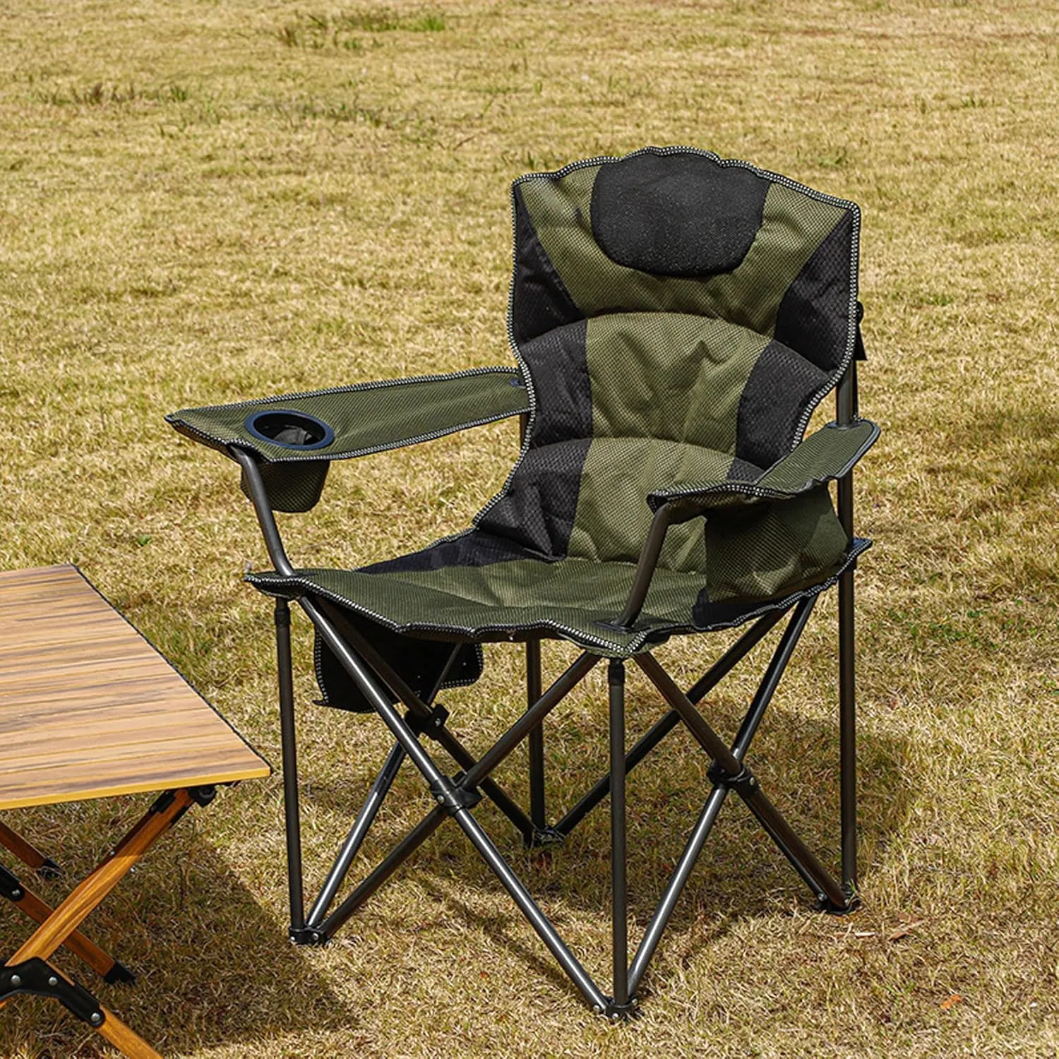 Outdoor Folding Chair Heavy Duty with Thick Cushion – Portable Camping Chair for Backyard, Beach & Hiking, 450lbs