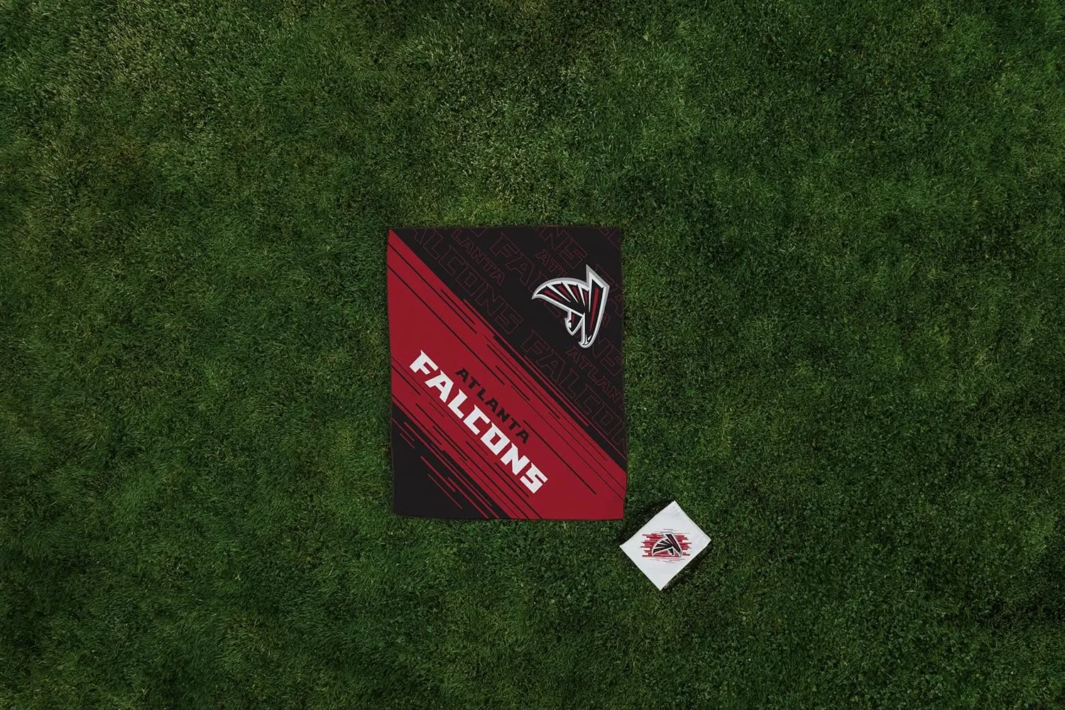 PICNIC TIME NFL Unisex-Adult NFL Impressa Picnic Blanket, Lightweight Beach Blanket, Machine Washable, Outdoor Blanket