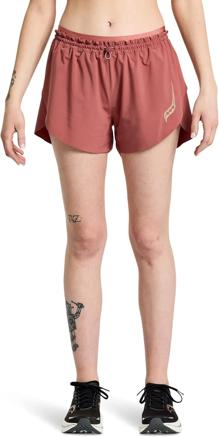 Saucony Pinnacle 2.5" Shorts for Women Offers Active-Fit, Classic Low-Rise, and Semi-Split Design