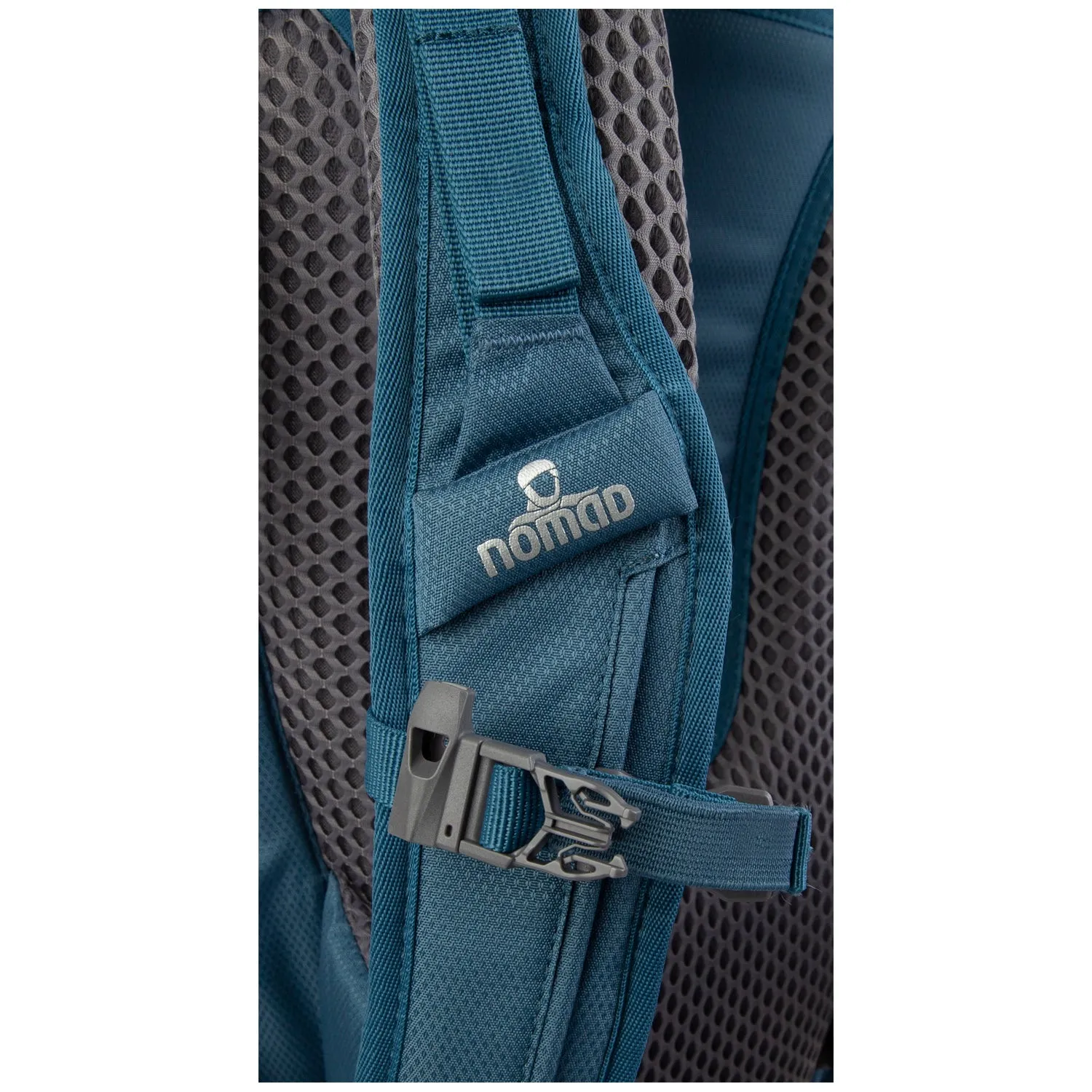 Topaz 40 L Backpack