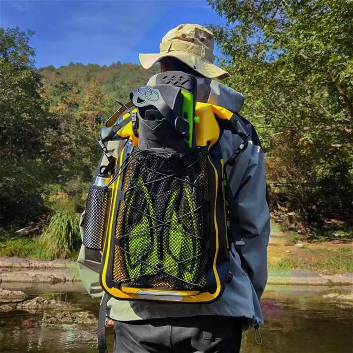 Waterproof Backpack Kayak Dry Bag Backpack Waterproof 30L, Lightweight Roll Top Dry Bag for Boating Surfing Camping (Green,30L)
